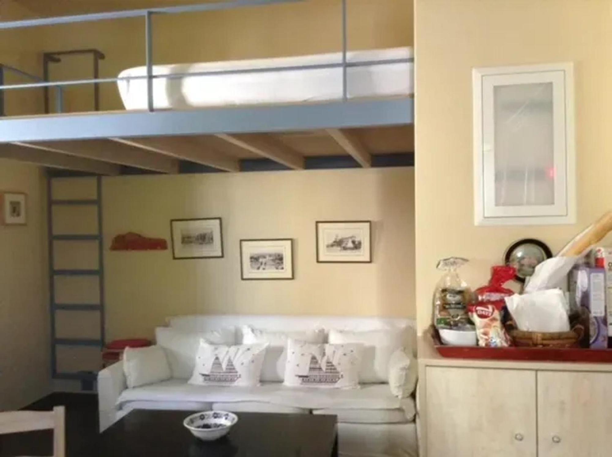 Charming House With Sea View In Chrousa, Fenced Garden Holiday home Chrousa