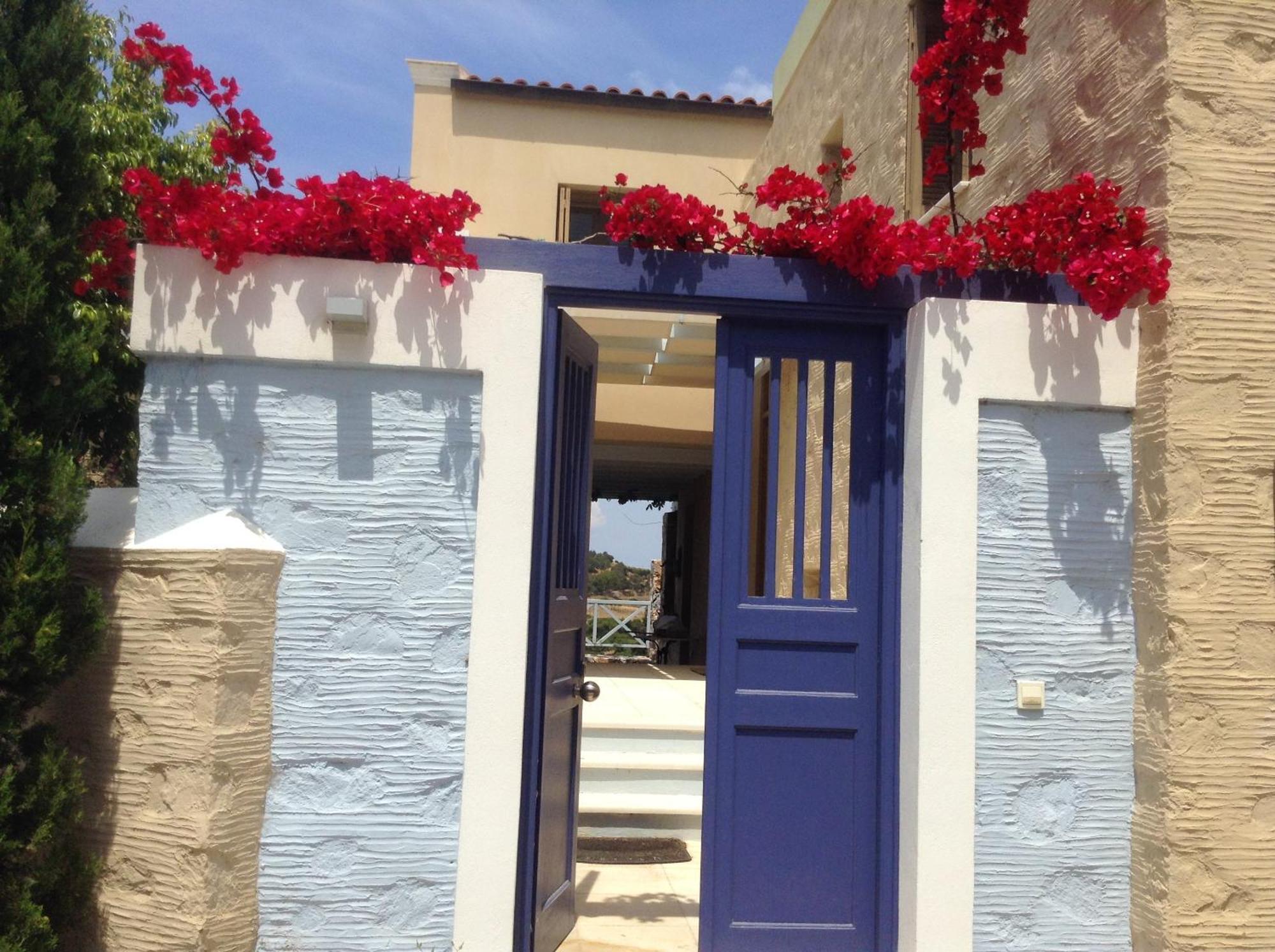 Charming House With Sea View In Chrousa, Fenced Garden Holiday home *