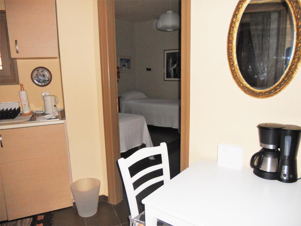 Charming House With Sea View In Chrousa, Fenced Garden * Chrousa