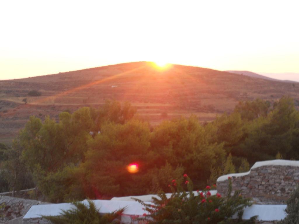 Charming House With Sea View In Chrousa, Fenced Garden Holiday home Chrousa