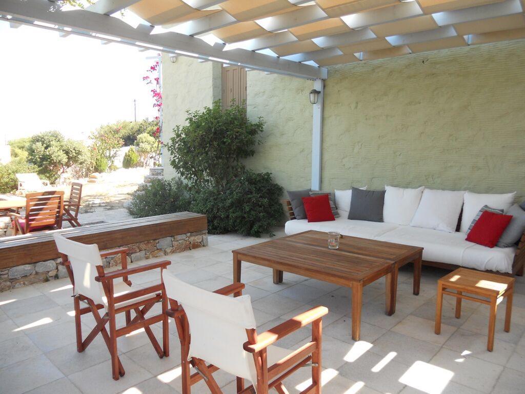 Charming House With Sea View In Chrousa, Fenced Garden Holiday home *