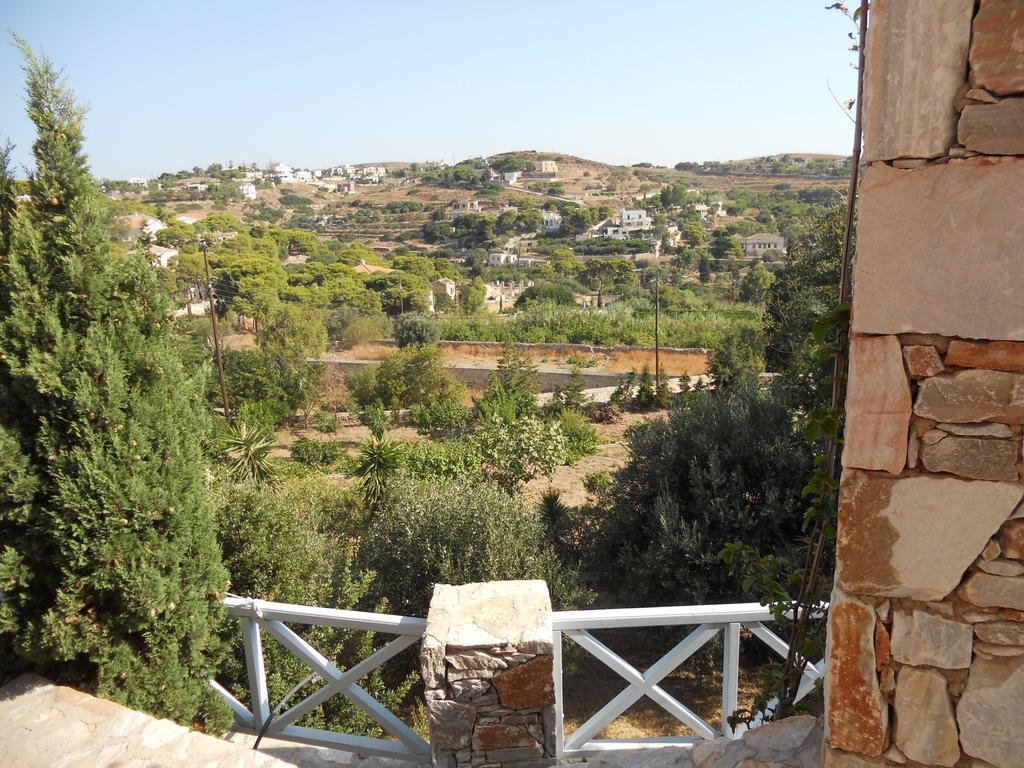 Vakantiehuis Charming House With Sea View In Chrousa, Fenced Garden Chrousa