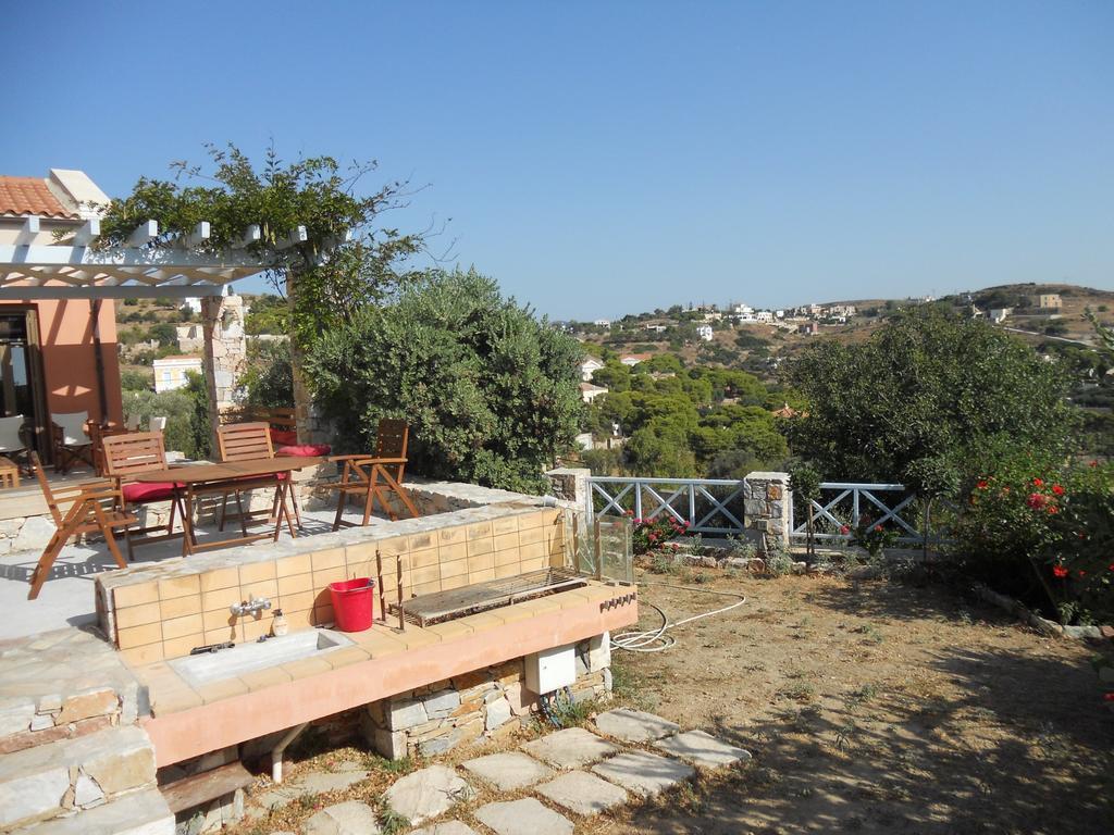 Holiday home Charming House With Sea View In Chrousa, Fenced Garden