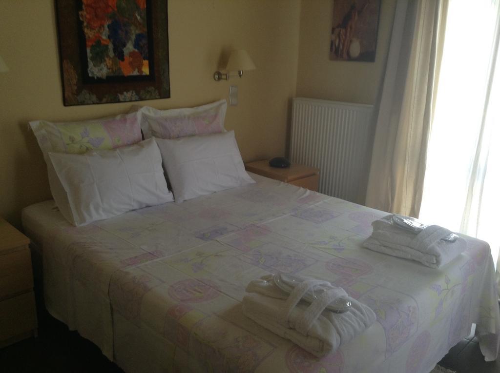 Charming House With Sea View In Chrousa, Fenced Garden Chrousa